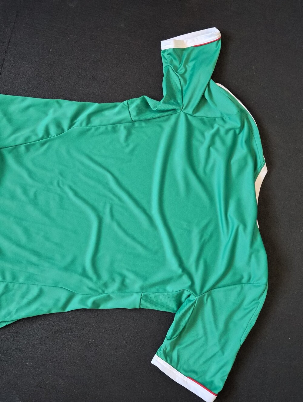 adidas Green Mexico National Team Soccer Jersey with White Accents- Damaged - Picture 5 of 6